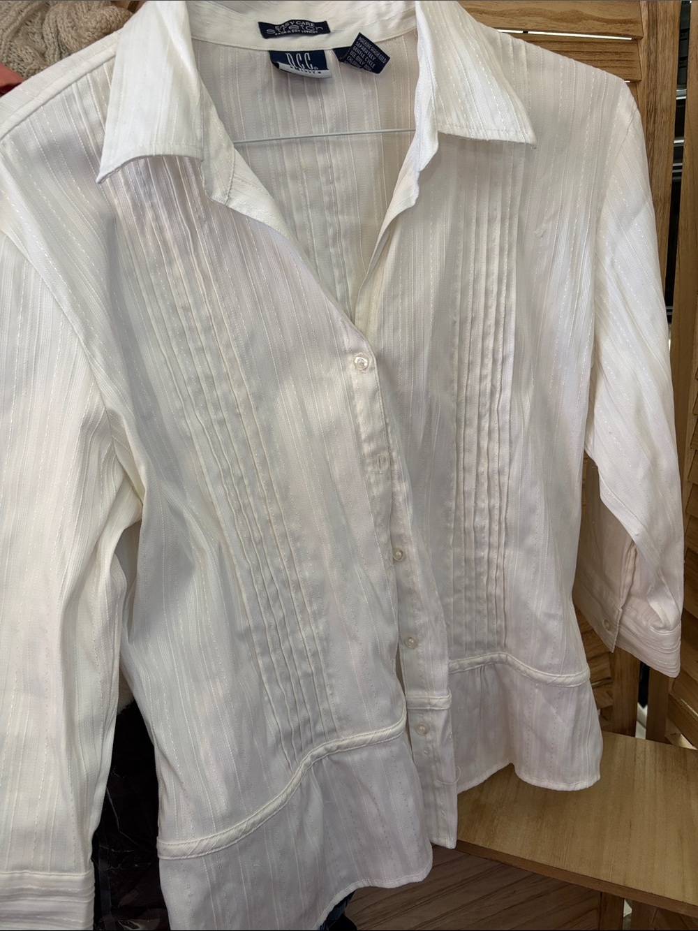 DCC White Pintuck Collared Button-Down Shirt XL